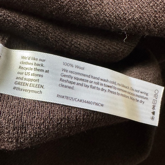 Chico's Black and white Knit Cardigan 100% Wool - Picture 7 of 9